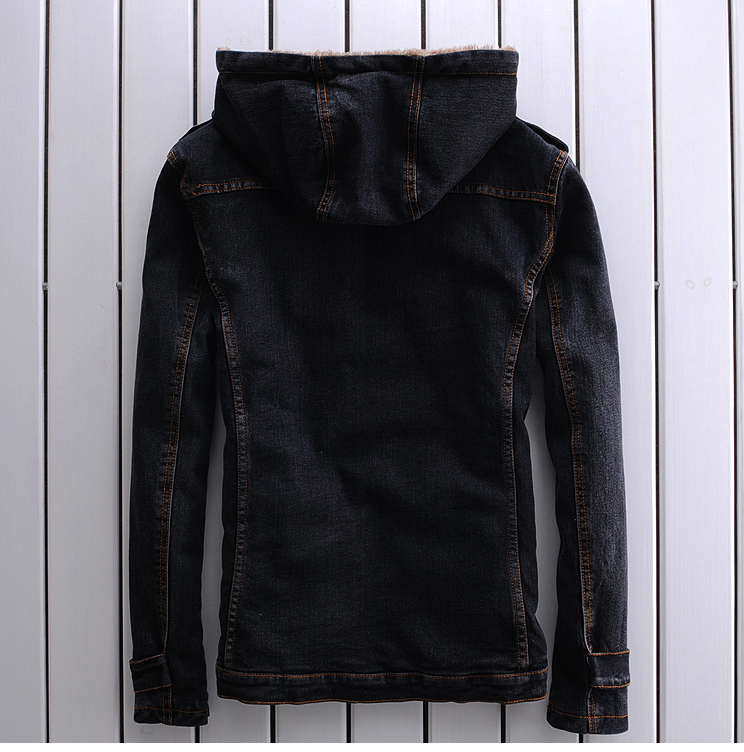 🧥 Cozy Denim Jacket with Faux Fur Lining