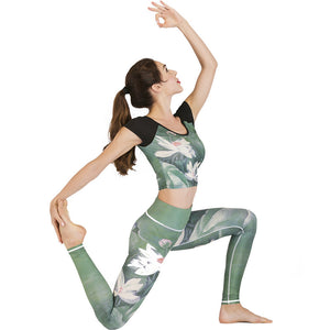 Green Women's Yoga Tracksuit: Comfort and Style