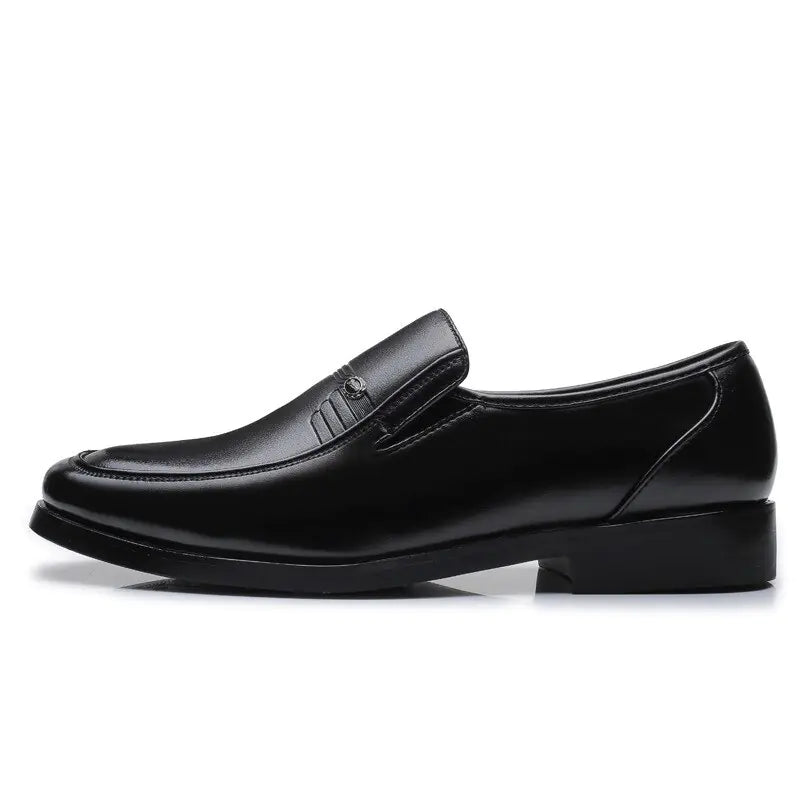 Elevate Your Style with Men's Black Leather Formal Shoes